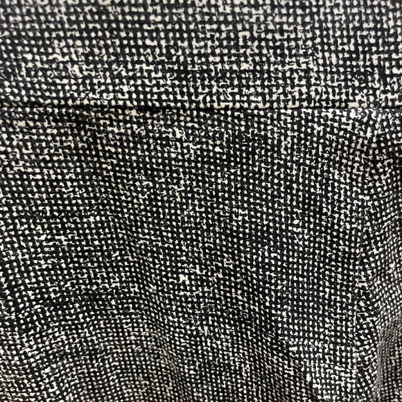 Women’s Bar III black and white leggings - Picture 6 of 6